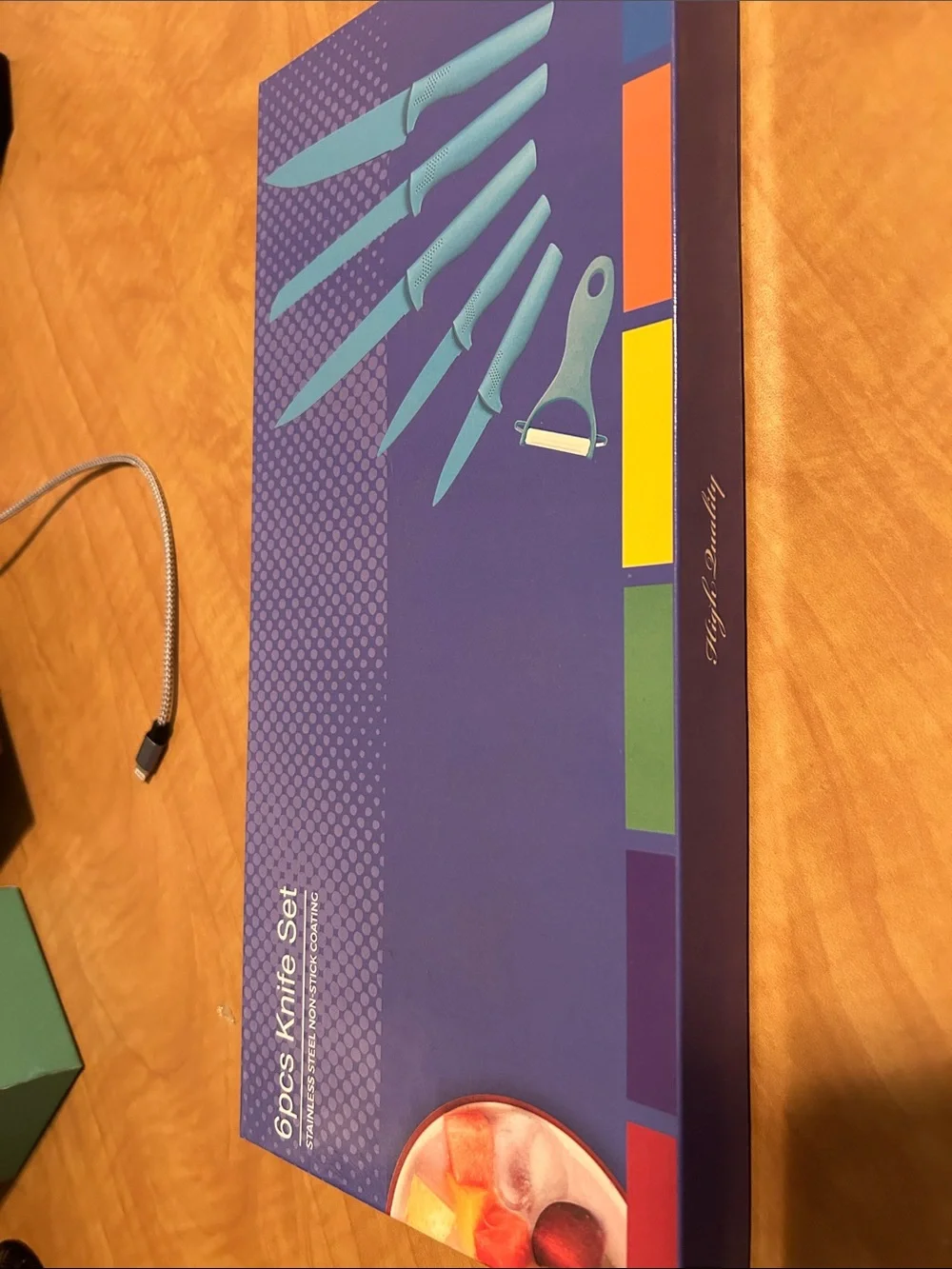 6-Piece Knife Set with Peeler - Blue New in box.